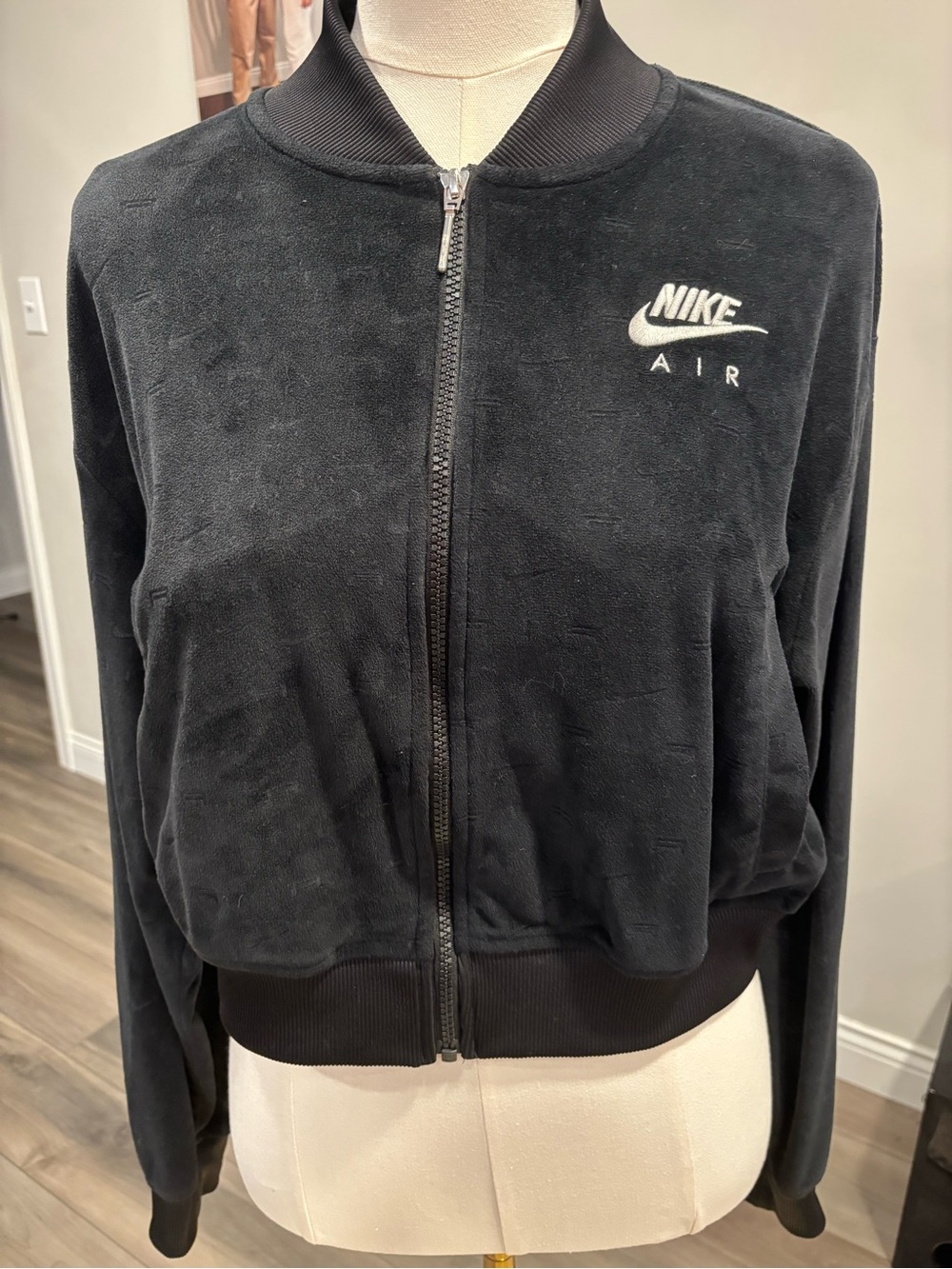 Nike Air Black Velour Bomber Jacket Medium Y2K Cropped Full Zip